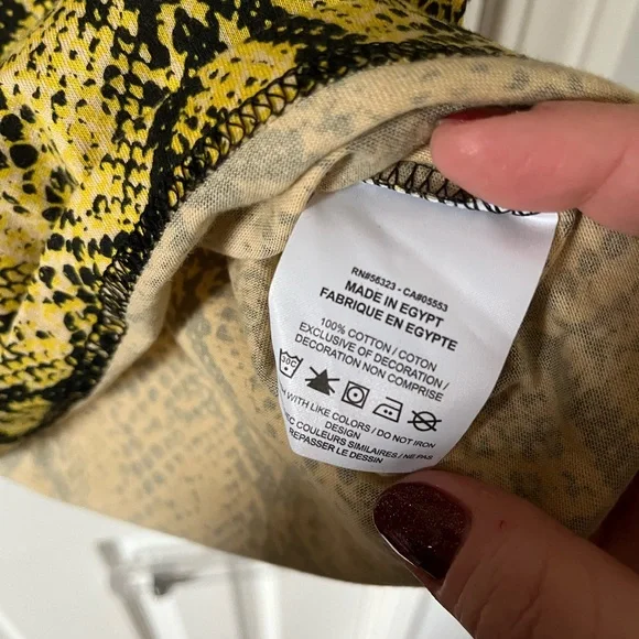 Women’s Nike baggy basketball tee - Picture 5 of 5